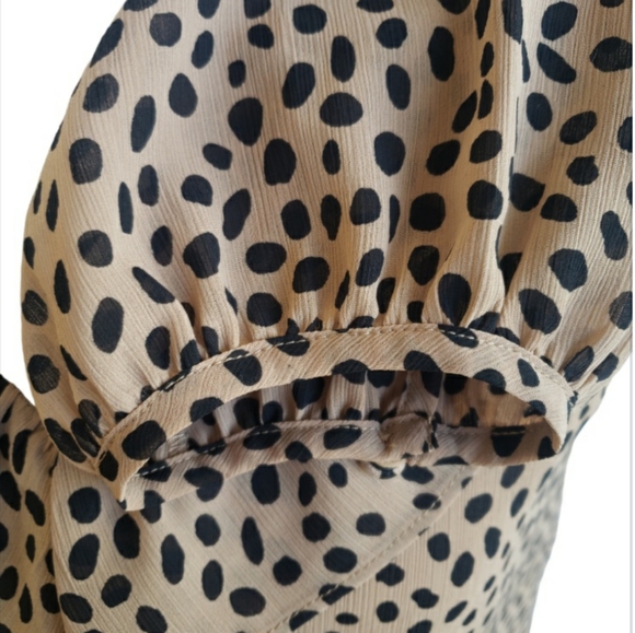 J. Crew Women's Leopard Printed V-Neck Ruffle Top - Picture 4 of 6